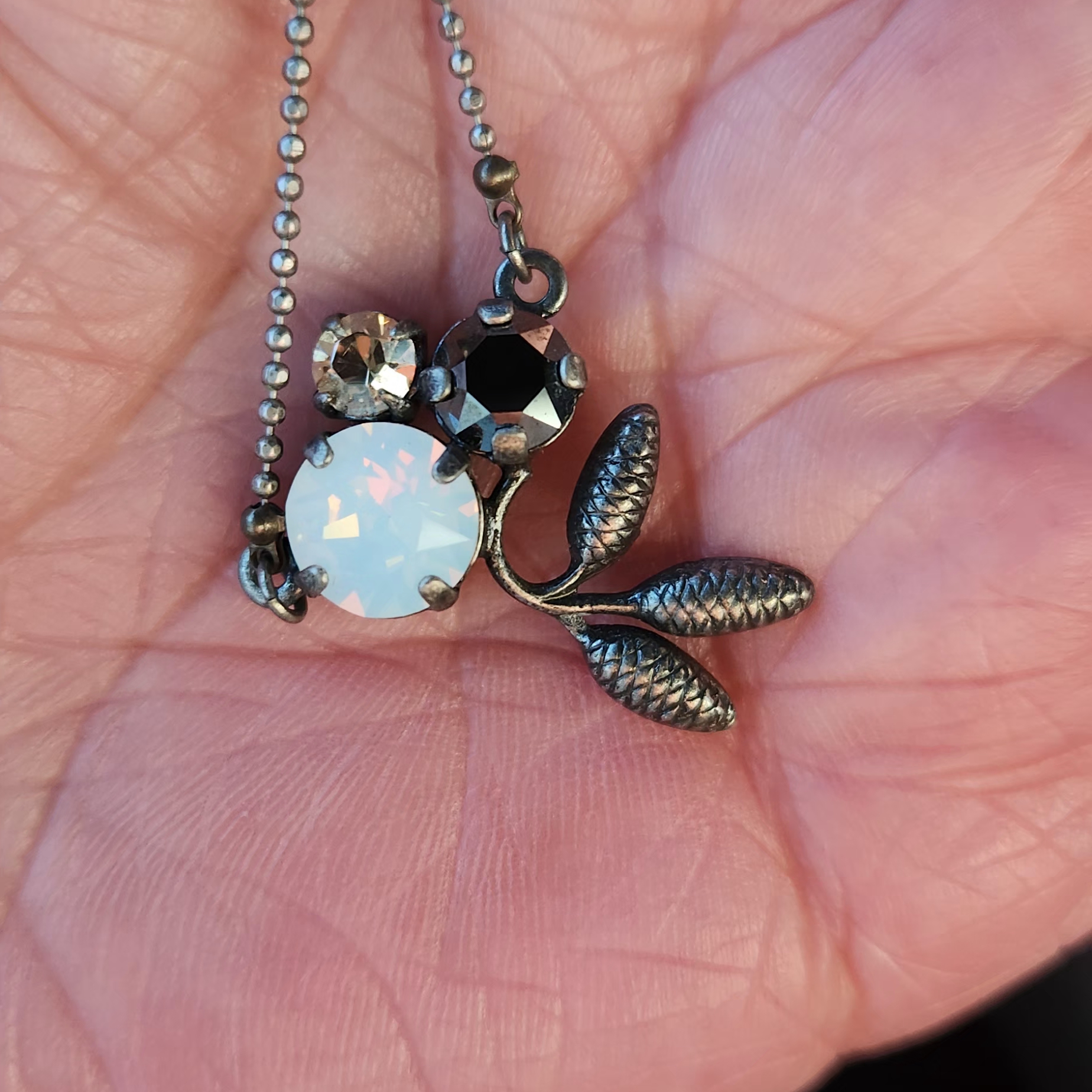 Sabika Silver Leaf Necklace With Black And White Crystals